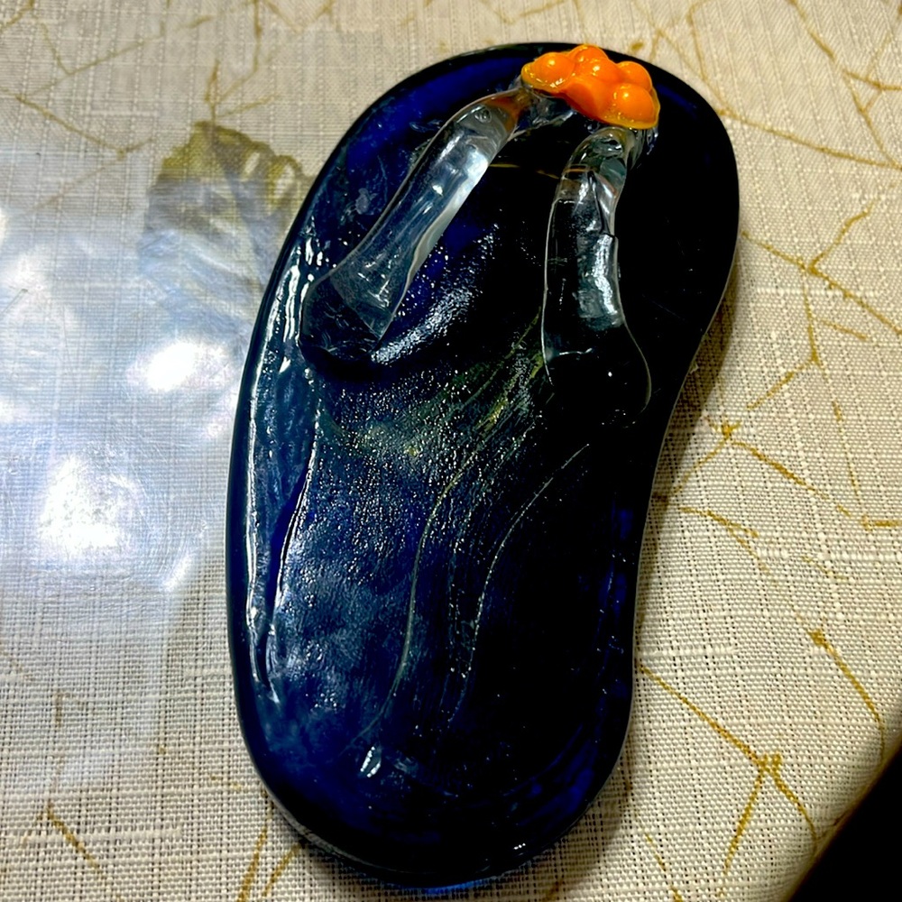 Blue flip flop paperweight